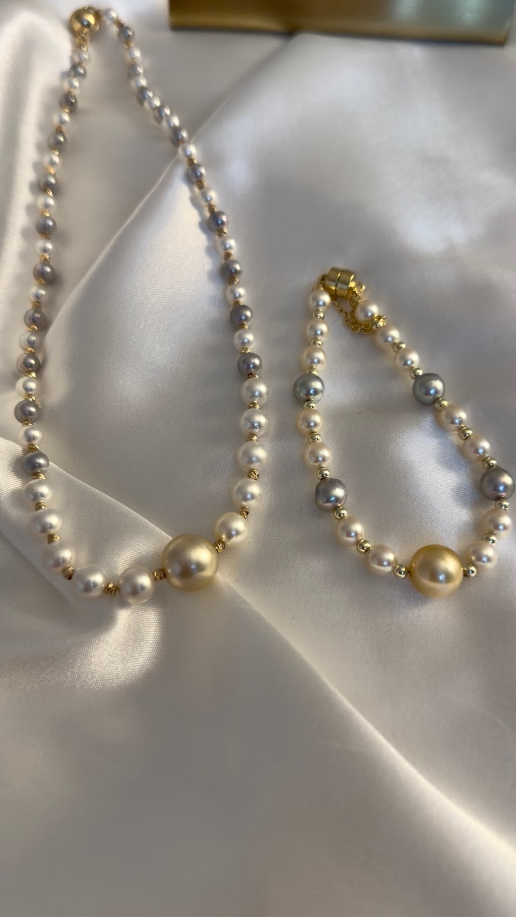 Golden Reverie Set | Golden South Sea Pearl Choker & Bracelet